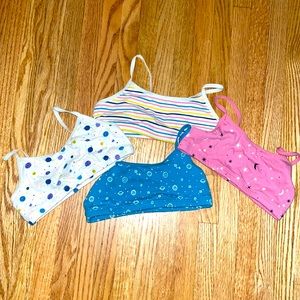 4 girls training bras